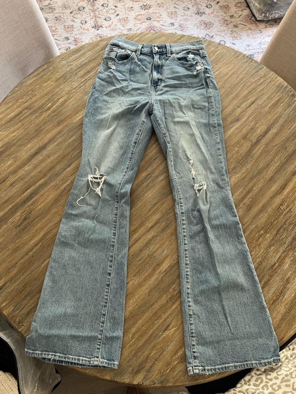 Daze Bell Bottom Jeans - size 28